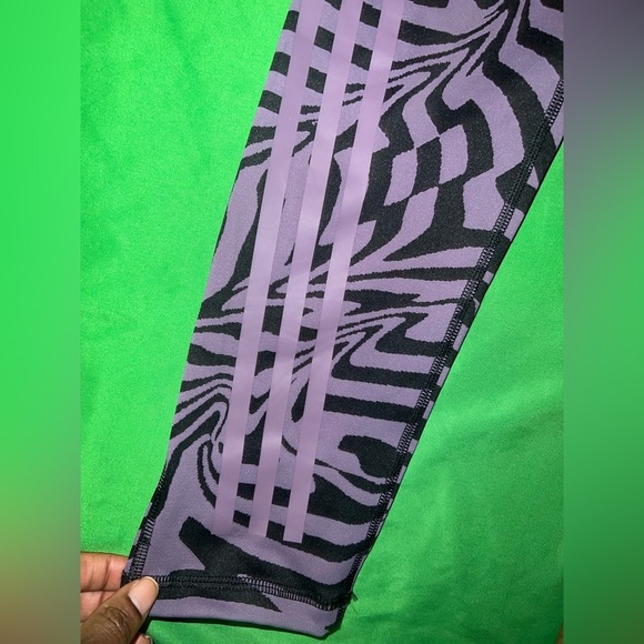 Adidas Stylish Zebra Print Leggings size Medium - Picture 4 of 6